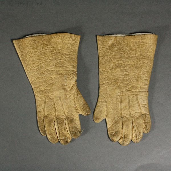 Antique Fashion doll gloves  , alte Puppen handschuhen