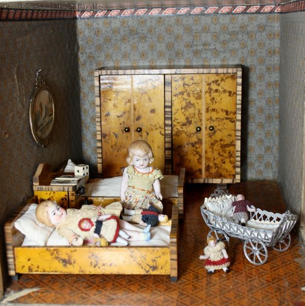 antique dollhouse bedroom , Paul Huebsch wooden furniture , antique dolls' house beds