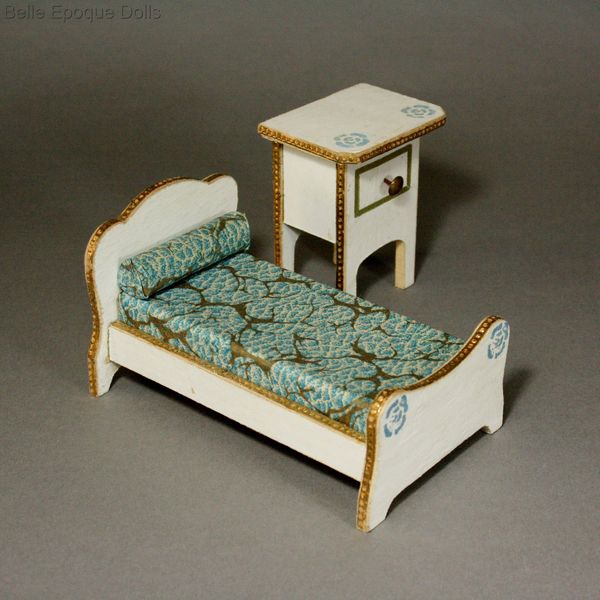 Antique Dolls House Furniture / French Dollhouse Furniture in Original