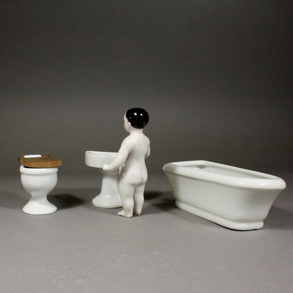 Antique Dollhouse miniature porcelaine bath , Puppenstuben zubehor badewanne toilette