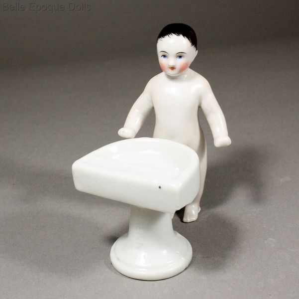 Antique dolls house bathroom furniture  , Puppenstuben zubehor badewanne toilette