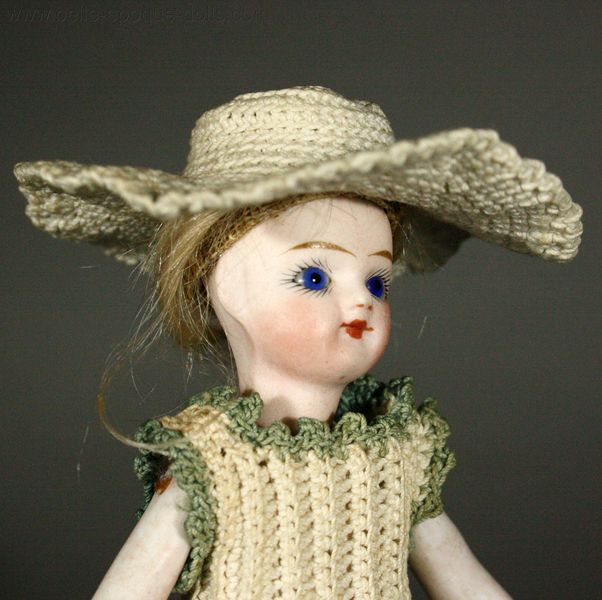 antique all bisque doll , Antique Dollhouse miniature , Puppenstuben ganzbiskuitpuppen