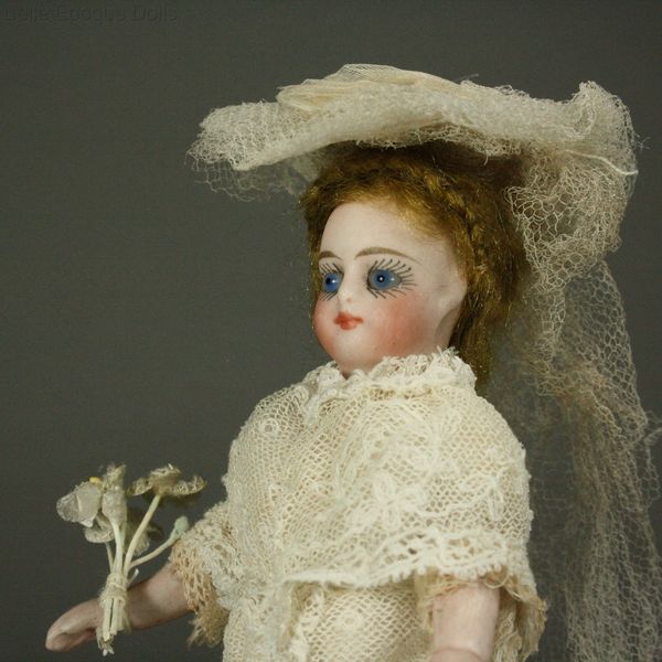 french all-bisque doll , Puppenstuben ganzbiskuit puppen , Antique all bisque mignonette bride