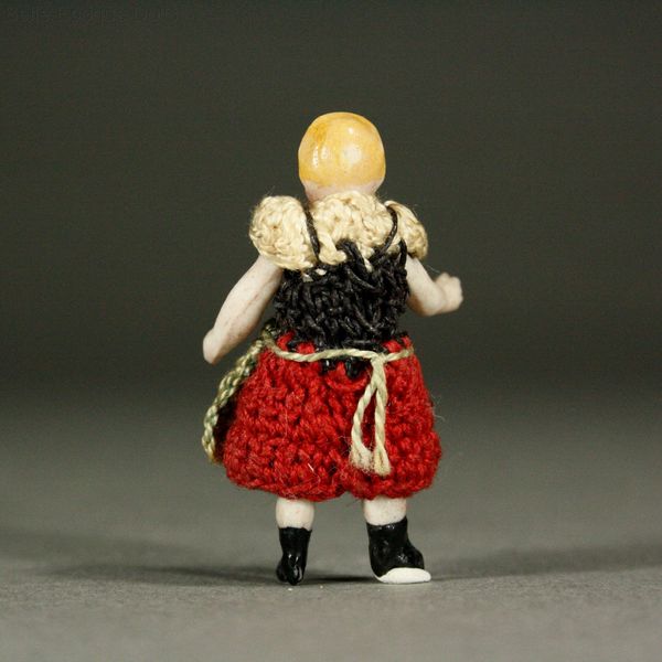 Antique Dollhouse miniature all bisque doll , Puppenstuben puppen carl horn