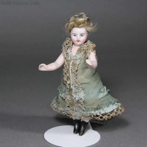  Puppenstuben ganzbiskuit puppe mignonette  , Antique Dollhouse miniature French doll ,  Puppenstuben ganzbiskuit puppe mignonette 