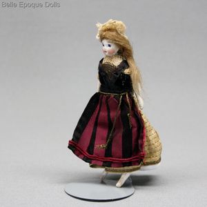 Antique dolls house lady , Antique Dollhouse miniature doll , Puppenstuben zubehor 
