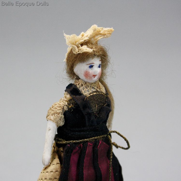 Antique dolls house lady , Puppenstuben zubehor