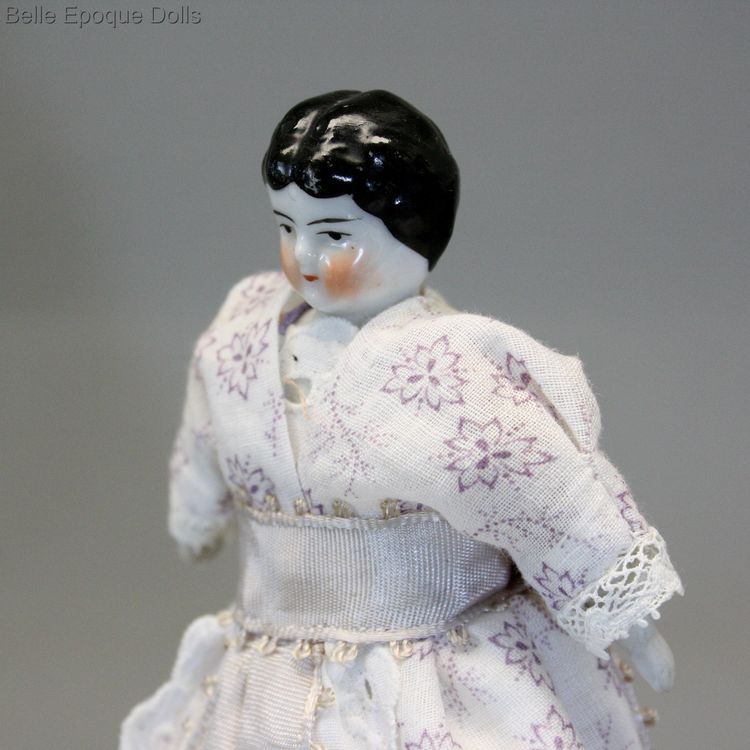 Puppenstuben porzellan puppen , Antique German Dollhouse porcelain doll , Puppenstuben porzellan puppen
