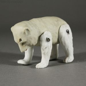 Puppenstuben zubehor , german all-bisque articulated polar bear , antique dolls house animal 
