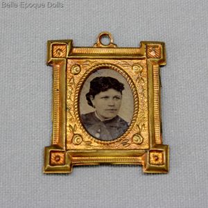 antique miniature frame with portrait  , antique dollhouse accessories , antique dollhouse gilt frame 