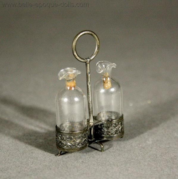 Antique Dollhouse miniature cruet set , Puppenstuben zubehor menage