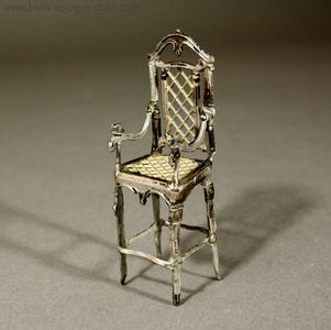 Puppenstuben zubehor , Antique dolls house furniture metal baby high chair , Antique Dollhouse miniature child chair 