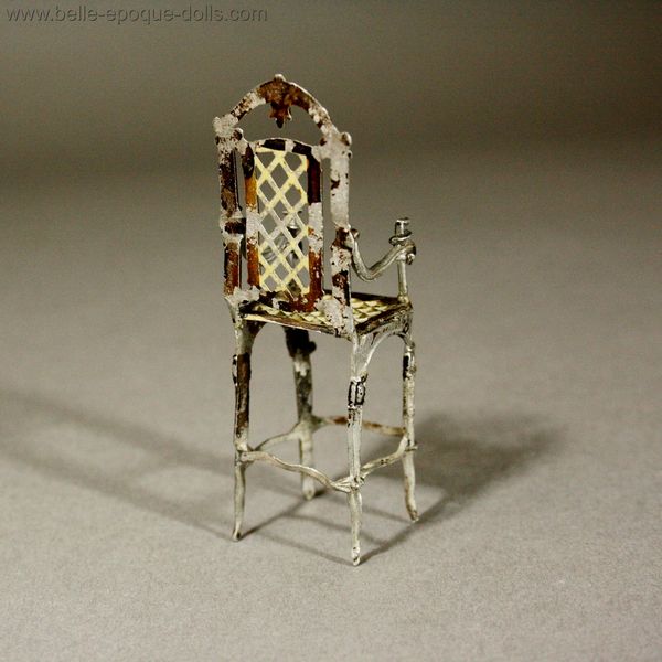 Puppenstuben zubehor , Antique dolls house furniture metal baby high chair