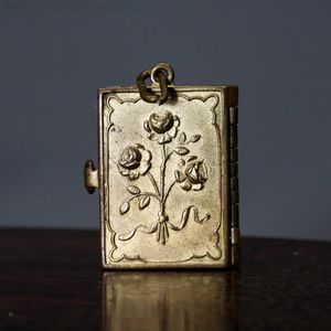 enamel cover , Antique Dollhouse miniature biblical scene ,  