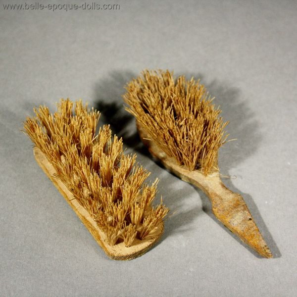 Antique fashion dolls brush toilet set , Puppen zubehor Haarbrste