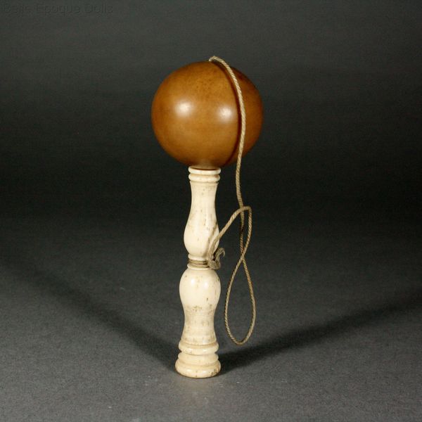 Puppenstuben zubehor fang den ball , Cup-and-ball Game