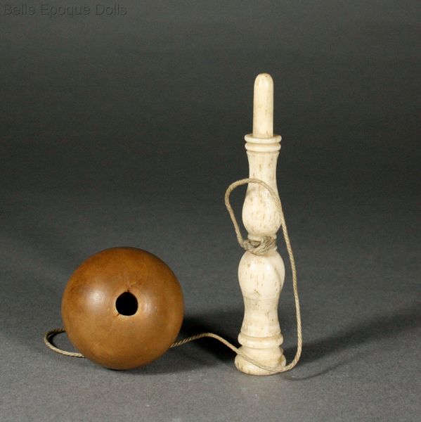 Cup-and-ball Game , Antique Dolll toy  , Puppenstuben zubehor fang den ball