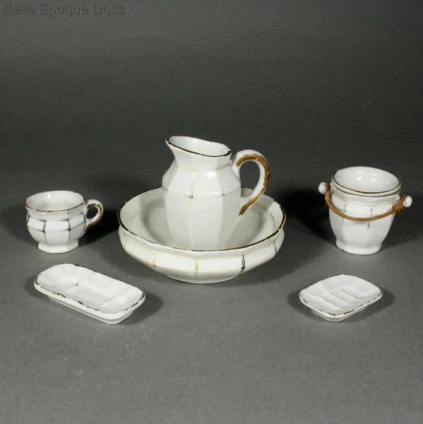 toilette de poupees , Antique dolls wash set , Antique Dollhouse miniature toilette set