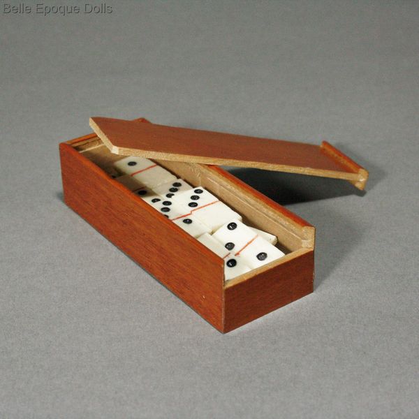 Antique  miniature domino game , Puppen zubehor spielzeug domino