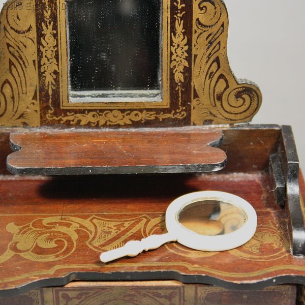 Antique Dollhouse miniature hand mirror , Puppenstuben zubehor hand spiegel
