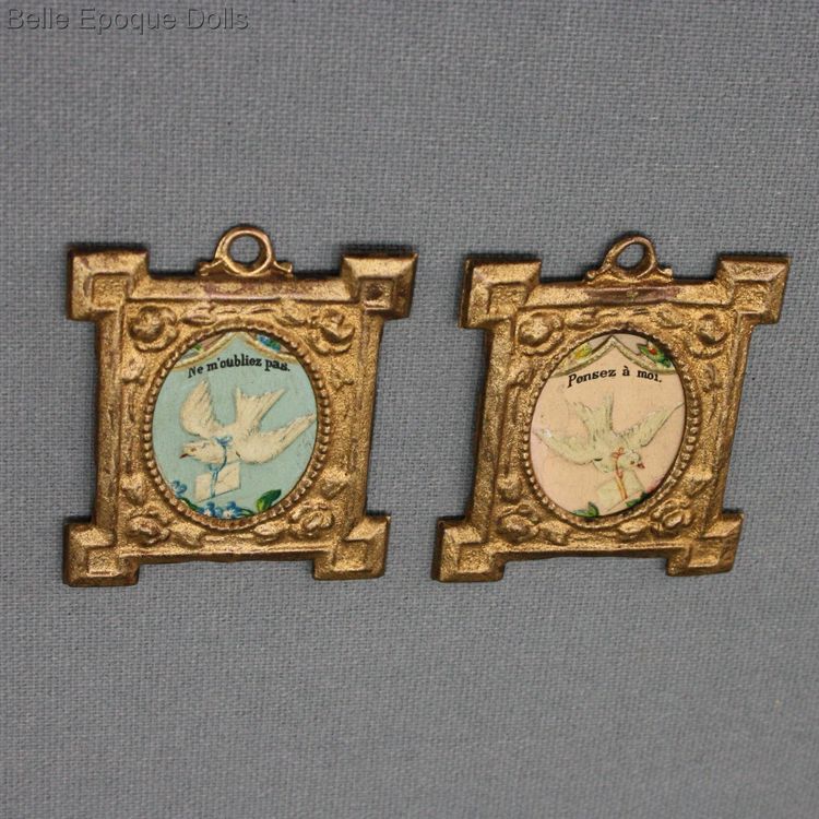 Puppenstuben zubehor , Antique Dollhouse miniature frames with prints , Puppenstuben zubehor