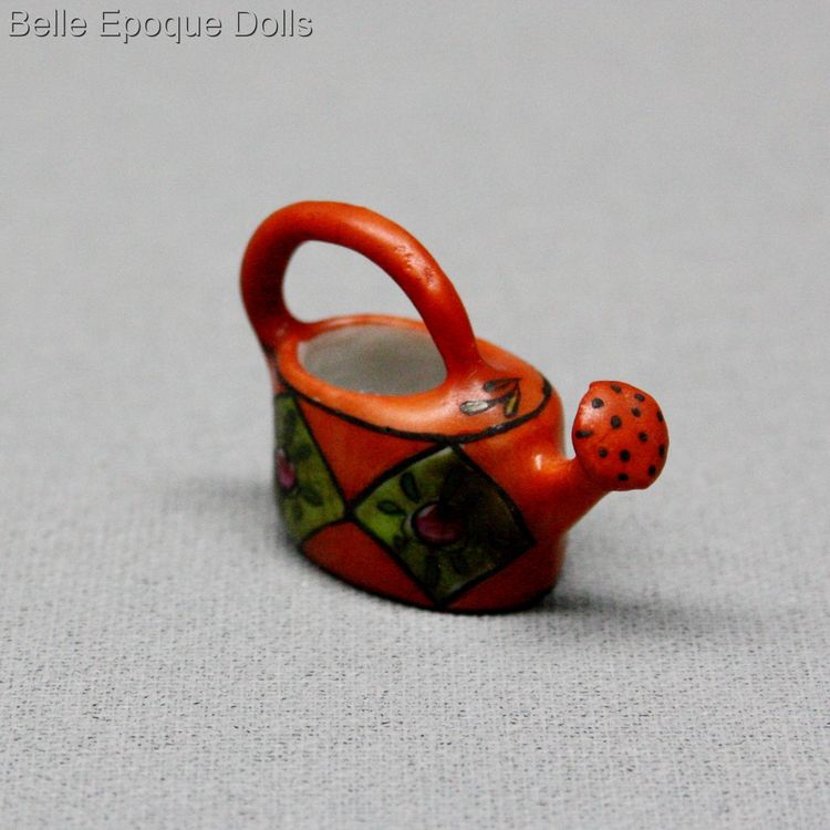 porcelain of Desvres , antike miniatur porzellan , Antique dolls house miniature porcelain watering can