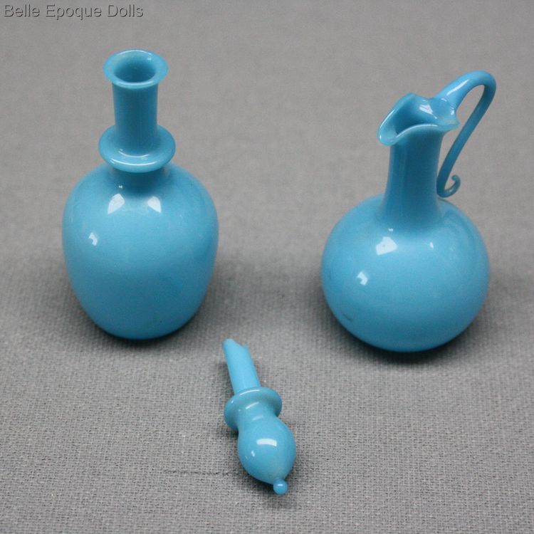 Antique Dollhouse blue opaline glass pitcher decanter , Puppenstuben zubehor glas utensilien