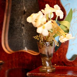Puppenstuben zubehor , Antique Dollhouse miniature vase , Art nouveau vase 