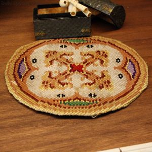 Puppenstuben zubehor , Doll's house Embroidered Wool rug  , Antique Dollhouse miniature carpet 