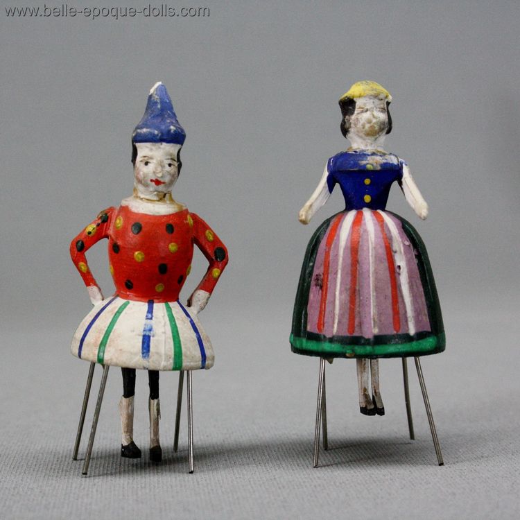 Erzgebirge Dancing Dolls , Puppenstuben zubehor , Antique dolls house wooden bristle dolls