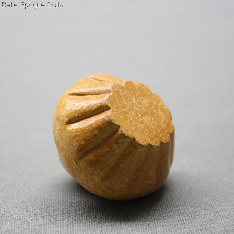 antique French Tragacanth food bread , French fashion dolls food 