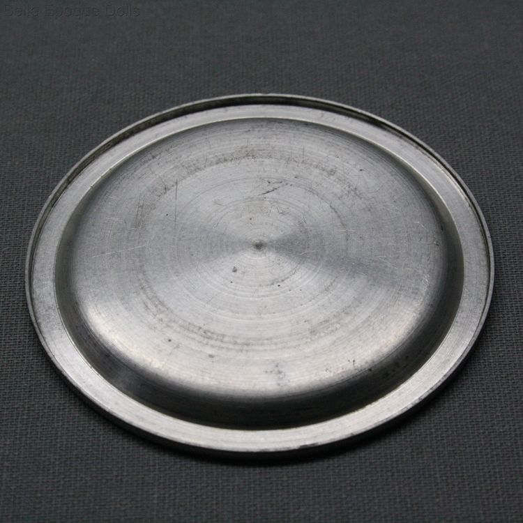 tragacanth miniature for grocery store  , schaugerichten f�r puppenk�chen , antique French Tragacanth food bread