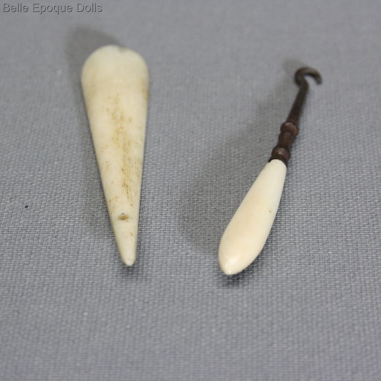 Button Hook for fashion doll , antiker Knopf Haken f�r puppe