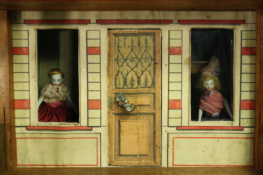 antique lithographed dollhouses , Puppenstuben zubehor , Antique dolls house wooden furniture 