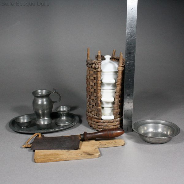 Antique dollhouse cast iron stove , Puppenstuben kchen utensilien kupfer, messing,  , Antique miniature kitchen with pewter