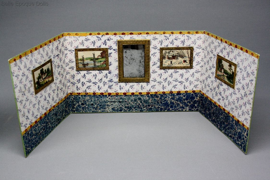 Antique Early French furniture , Puppenstuben zubehor , Antique Dolls miniature room