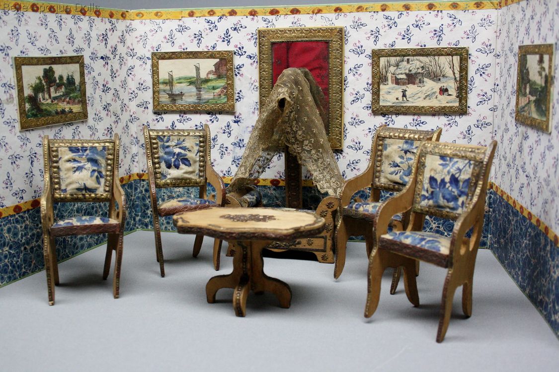 Antique Early French furniture , Puppenstuben zubehor , Antique Dolls miniature room