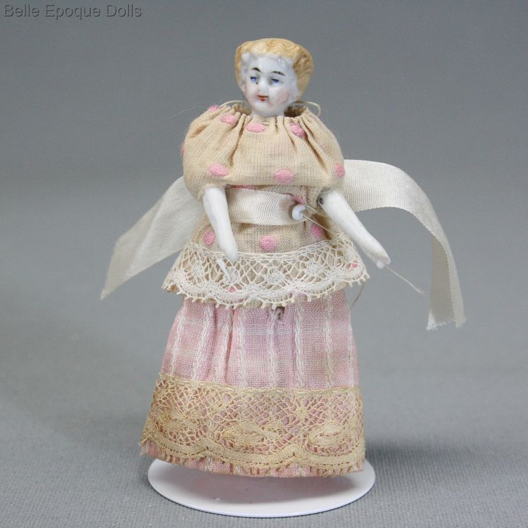 antique class room for dolls , Badeuille School room , antique class room for dolls