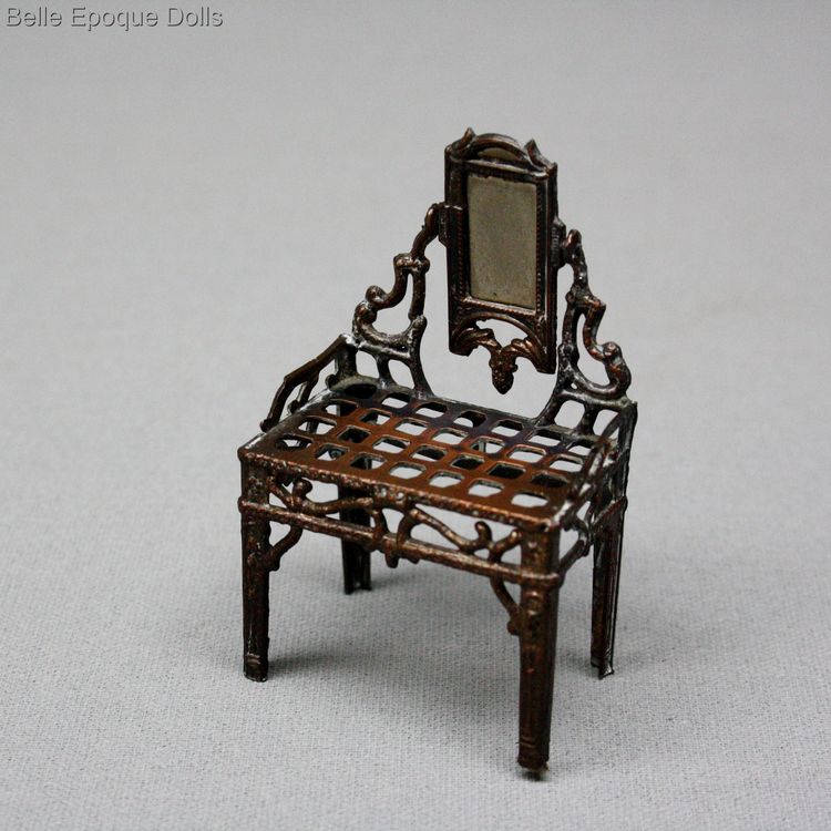 Antique miniature vanity table simon rivollet , Puppenstuben zubehor