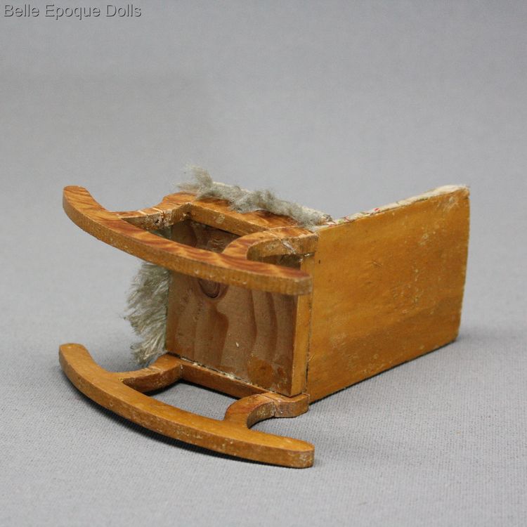 Waltershausen Puppenstuben zubehor , Antique Dollhouse miniature rocking chair , Waltershausen Puppenstuben zubehor