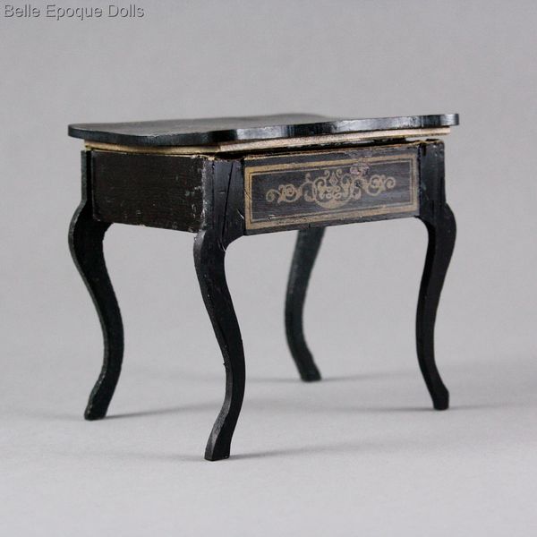 Puppenstuben Biedermeier zubehor  , Antique Dollhouse miniature sewing table , Puppenstuben Biedermeier zubehor 