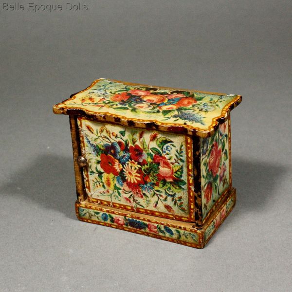 Antique dolls house furniture salon with lithographed paper , Antique dollhouse furnishings with floral design