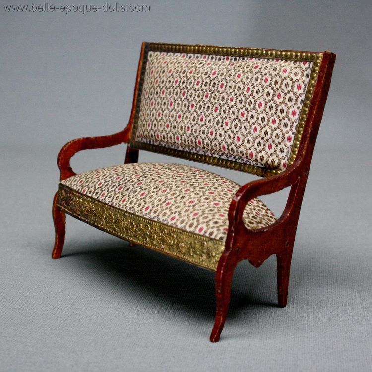 alte puppenstubben , miniature antique dolls house sofa , antique early French dollhouse sofa