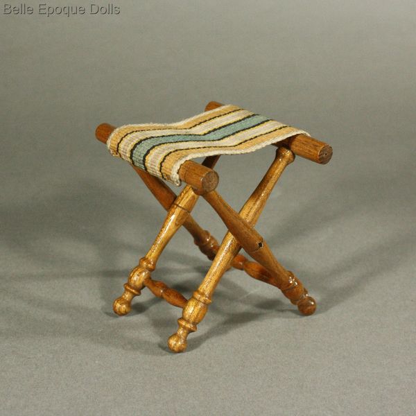 Puppenstuben zubehor , Antique Dollhouse miniature Folding Stool schneegas , Puppenstuben zubehor