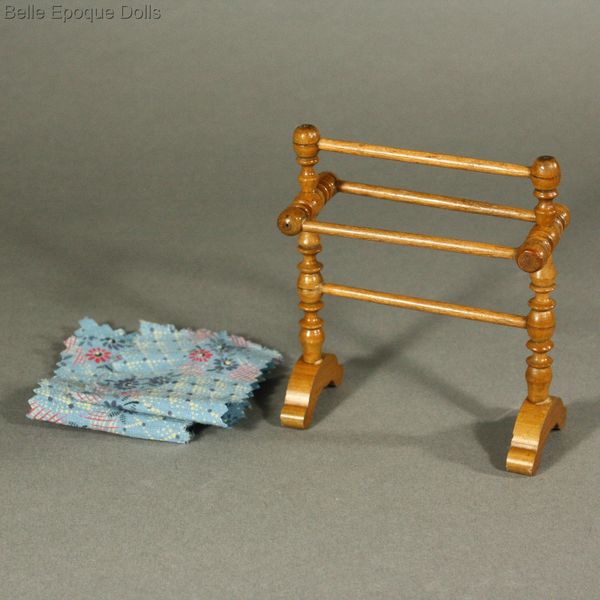 Puppenstuben zubehor holz  , Antique Dollhouse miniature wooden  towel rack schneegas , Puppenstuben zubehor holz 