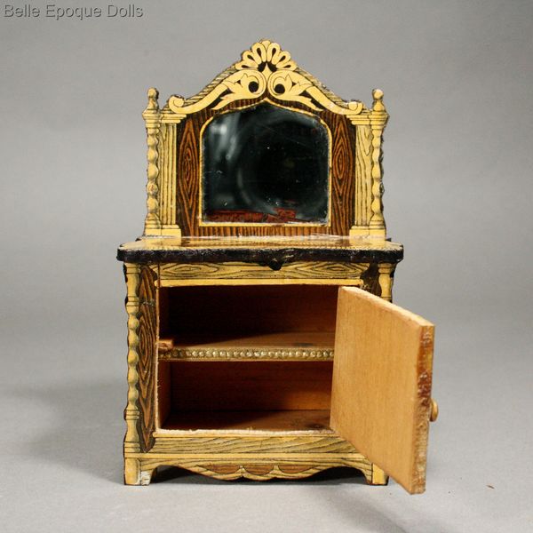 Antique dolls house german furnishings  , Puppenstuben zubehor lithograph papier beklebt uberlackiert