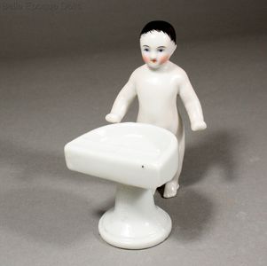 Antique Dollhouse miniature porcelaine bath , Antique dolls house bathroom furniture  , Puppenstuben zubehor badewanne toilette 