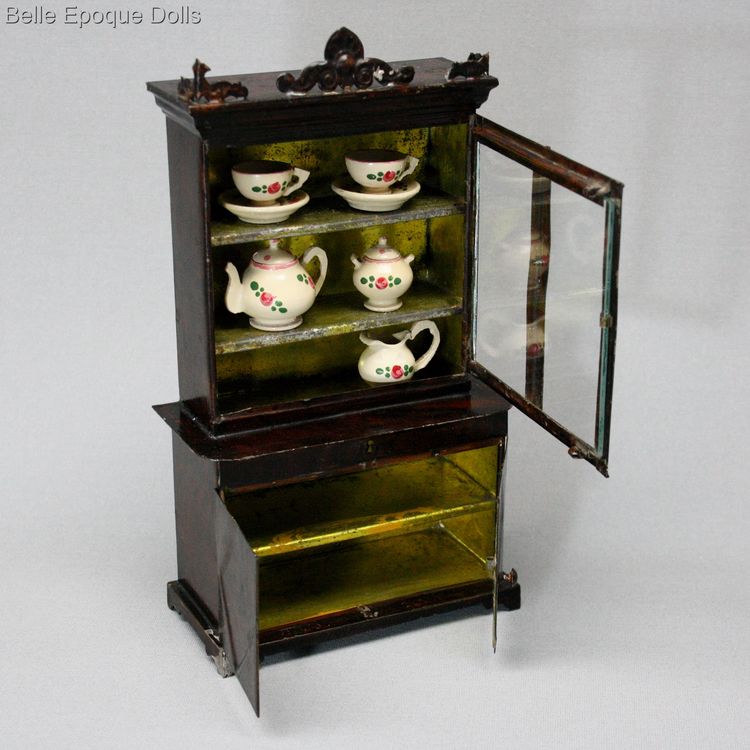 Antique dolls house cupboard cabinet , Puppenstuben rock graner 