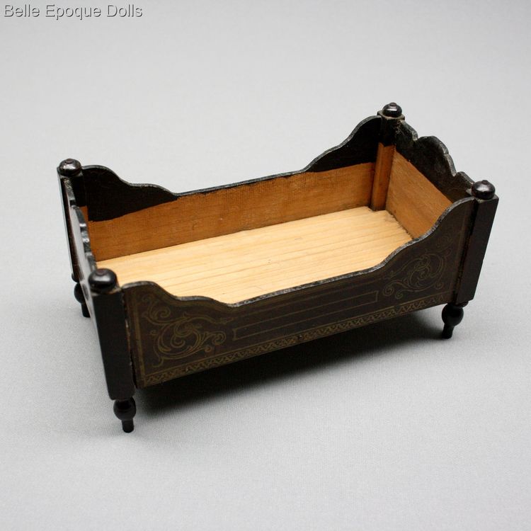 Puppenstuben zubehor , Antique Dollhouse miniature bed walterhausen , Puppenstuben zubehor