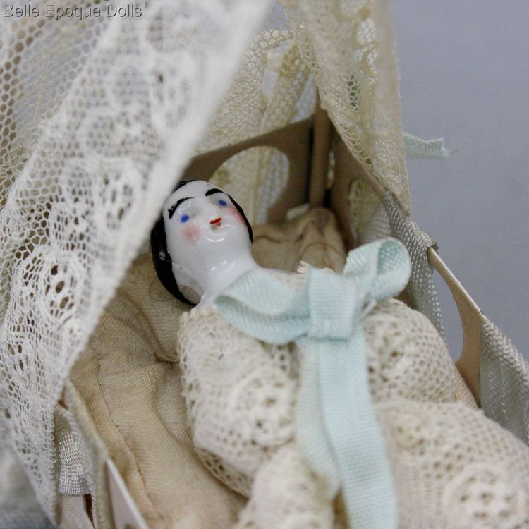 Antique Dollhouse miniature metal bed , Puppenstuben zubehor